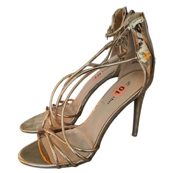 Zigisoho Womens Sz 10 Metallic Champagne Gold Strappy Heels Y2K - Picture 1 of 7